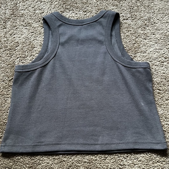 Midriff Top with High Waisted H&M Pants - Picture 7 of 15